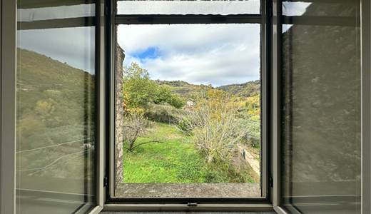 ANNUNCIO DI VENDITA: AUTENTICA CASA RURALE CON TERRENO FRUTTICOLO PLURICOLTIVATO